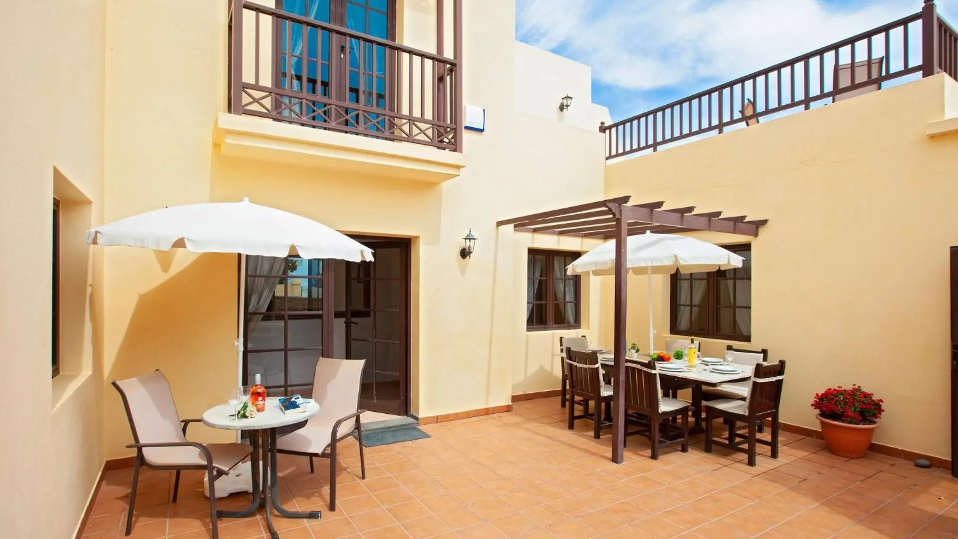 Delightful Costa Teguise Villa 4 Bedrooms Large Private Pool Villa Ellen Lanzarote